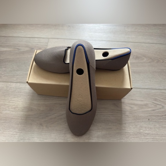 Rothy's Sparrow and Blue Women's Flats 🥿🩶💙 - Picture 1 of 7